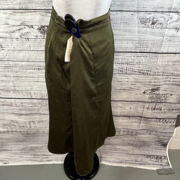 Mystree Skirt size Large Olive Green Satin Midi A Line Modest Church Casual Slim - Picture 9 of 11